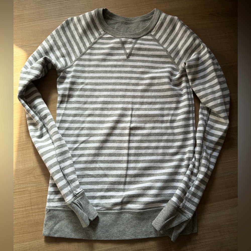 Lululemon Pullover